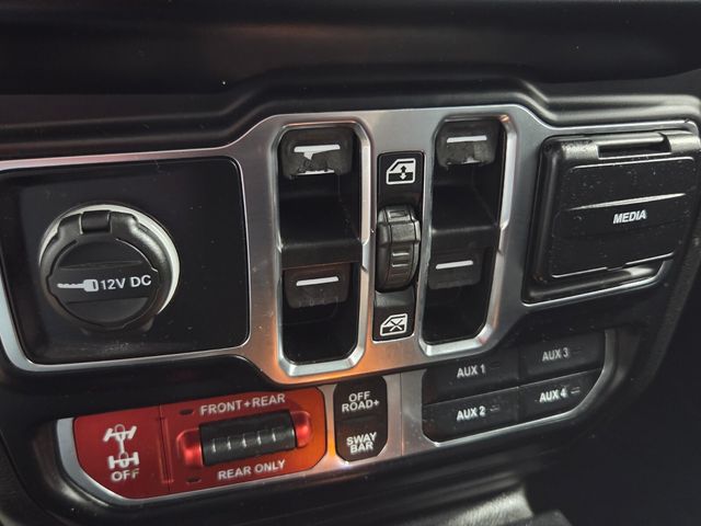 Used 2021 Jeep Wrangler SUV