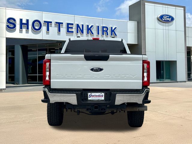 Used 2024 White Ford XLT image 8