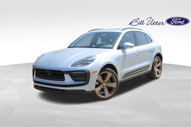 2024 Porsche Macan SUV / Crossover All-Wheel Drive 7-Speed Automatic