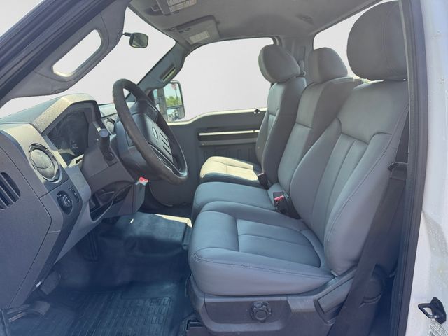 2015 Ford F-250SD XL - Oxford White exterior view 10