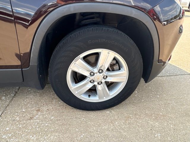 Used 2022 Chevrolet Trax SUV