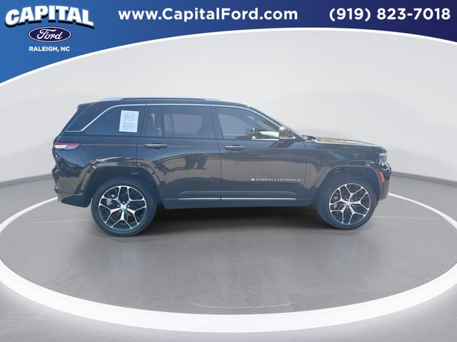 Used 2023 Brown Jeep Summit Reserve image 9