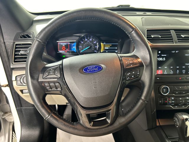 2018 Ford Explorer XLT 24