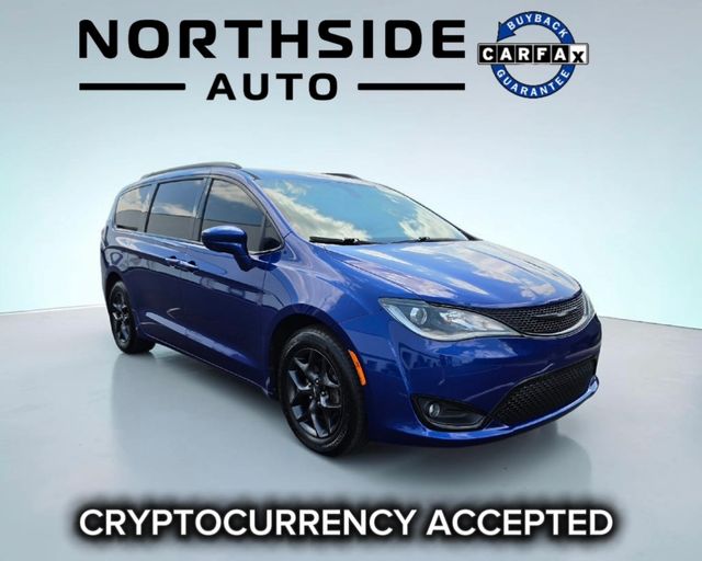 Ocean Blue Metallic 2018 Chrysler Pacifica Minivan Front-Wheel Drive 9-Speed Automatic