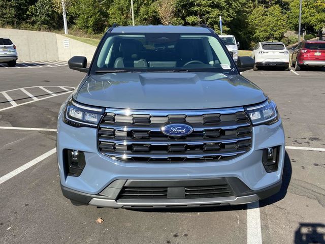 2025 Ford Explorer Active 7