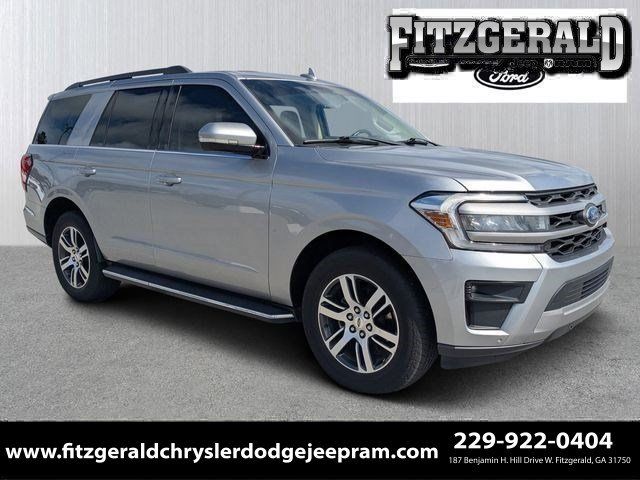 Silver Metallic 2022 Ford Expedition SUV / Crossover 4X2 Automatic