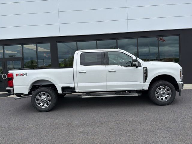 New 2026 White Ford Lariat image 2