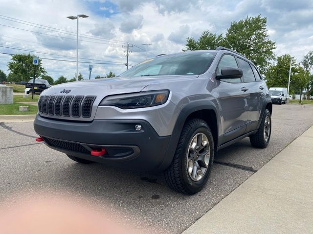 2019 Jeep Cherokee Trailhawk - Billet Silver Metallic exterior view 1