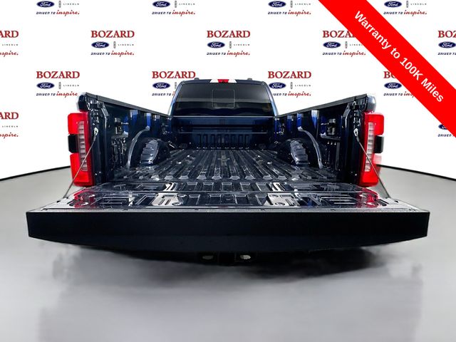 2023 Blue Metallic Ford Super Duty F-450 DRW Lariat DRW 4X4 Truck