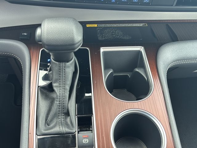 Used 2024 Toyota Sienna Van