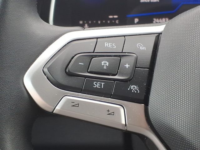 2023 Volkswagen Jetta - Image 11