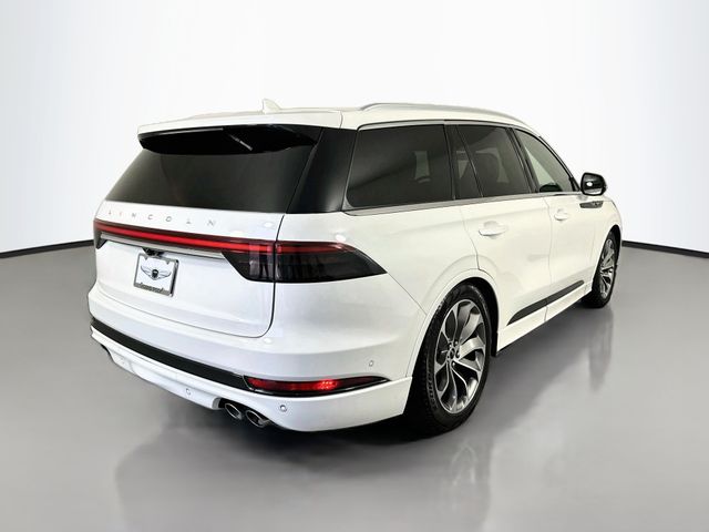 Thumbnail: 2020 Lincoln Aviator - 5