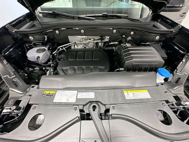 2026 Volkswagen Atlas 2.0T SE Black at South Hills CDJR