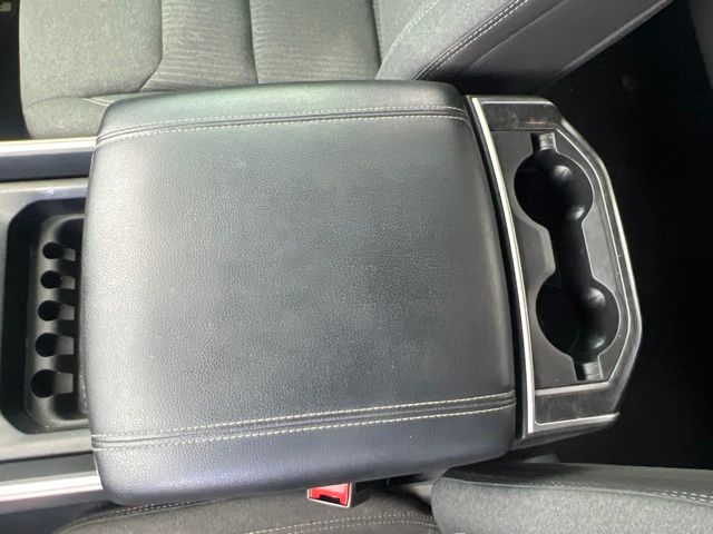 2019 Ram 1500 Big Horn/Lone Star - Diamond Black exterior view 17