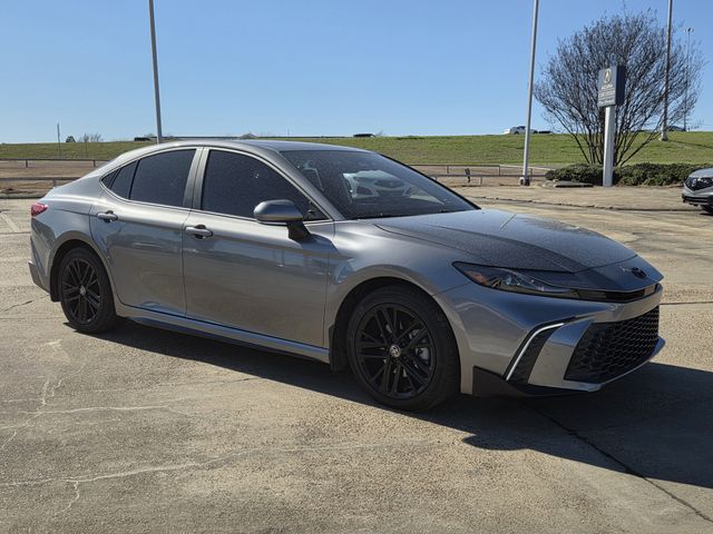 2025 Toyota Camry SE FWD