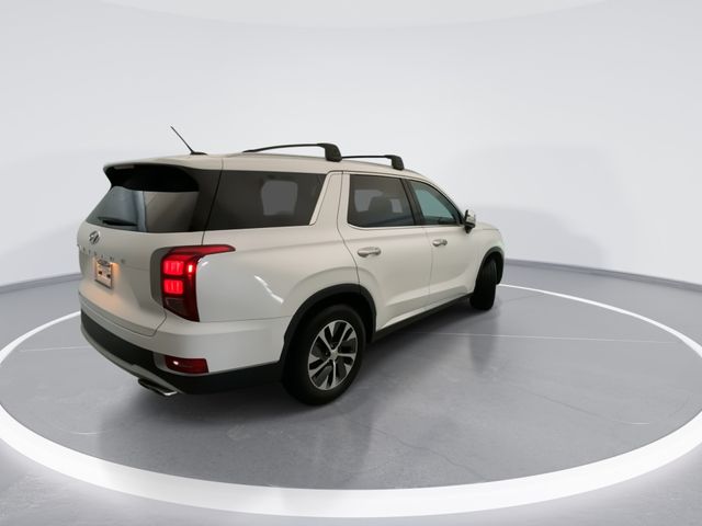 Used 2022 White Hyundai SEL image 4