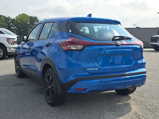 2024 Nissan Kicks S:B01807