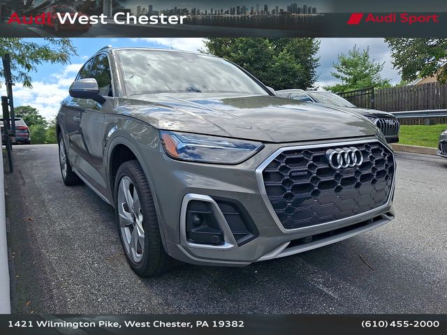 Chronos Gray Metallic 2023 Audi Q5 SUV / Crossover All-Wheel Drive 7-Speed Automatic