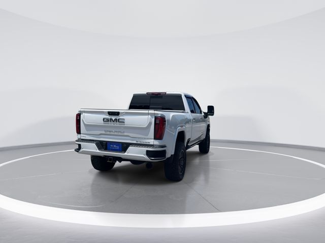 Used 2025 White GMC Denali Ultimate image 4