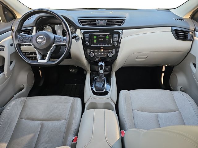 Certified Used 2020 White Nissan SL image 9