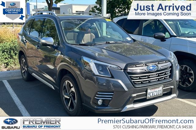Magnetite Gray Metallic 2022 Subaru Forester SUV / Crossover All-Wheel Drive Continuously Variable Transmission
