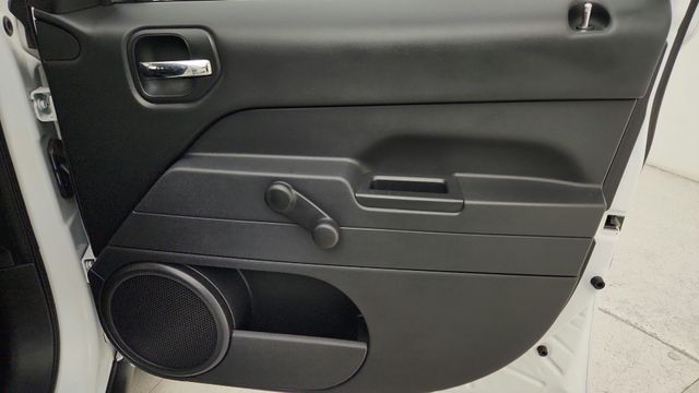 2016 Jeep Patriot Sport SE White at DeMontrond Ford