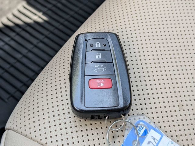 Used 2020 Toyota Highlander SUV