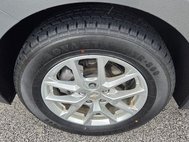 Used 2023 Gray Chevrolet LT image 9