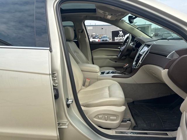 2016 Gold Cadillac SRX Luxury AWD SUV