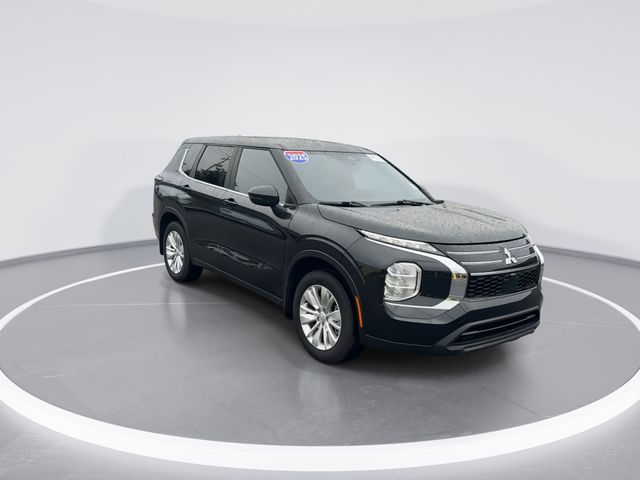 Black Diamond 2025 Mitsubishi Outlander SUV / Crossover Front-Wheel Drive Continuously Variable Transmission