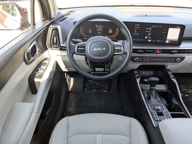 Used 2024 Kia Sorento SUV