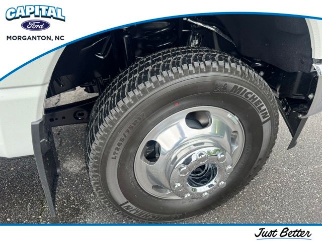 New 2026 White Ford Lariat image 10