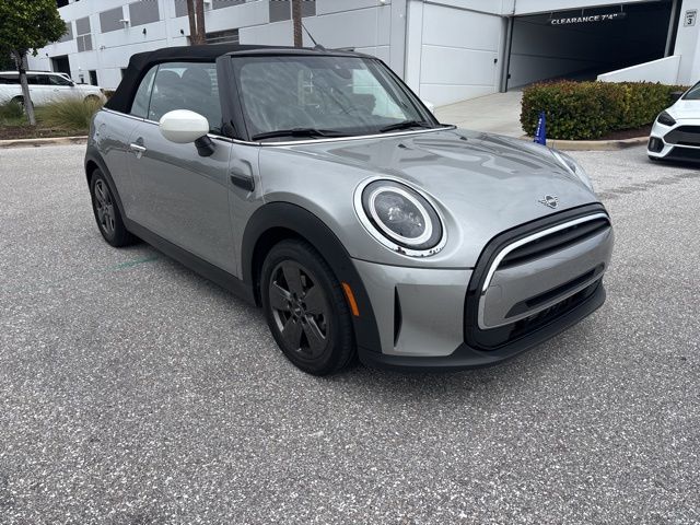 Melting Silver III Metallic 2024 MINI Cooper Convertible FWD Convertible Front-Wheel Drive 7-Speed Automatic