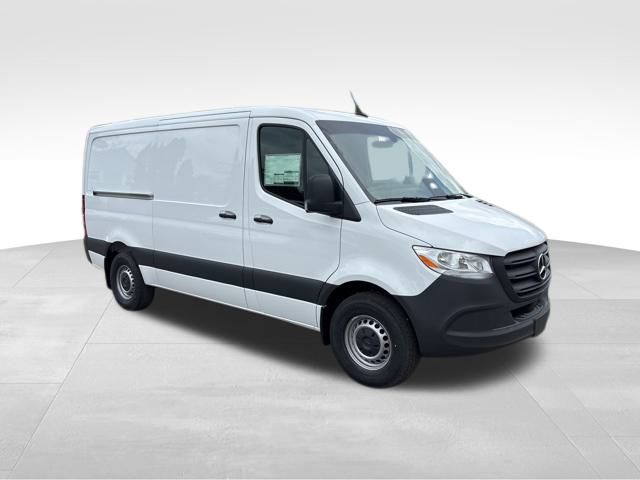 2025 Mercedes-Benz Sprinter 2500 Cargo 144 WB photo