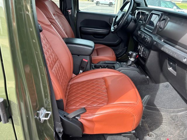 Used 2021 Jeep Wrangler SUV