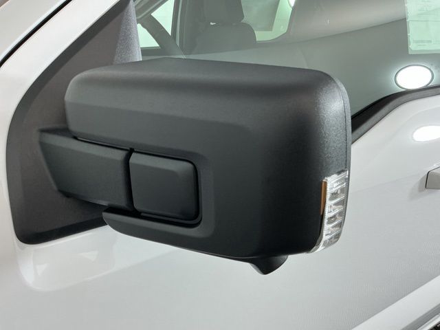 New 2026 Oxford White Ford XLT image 11