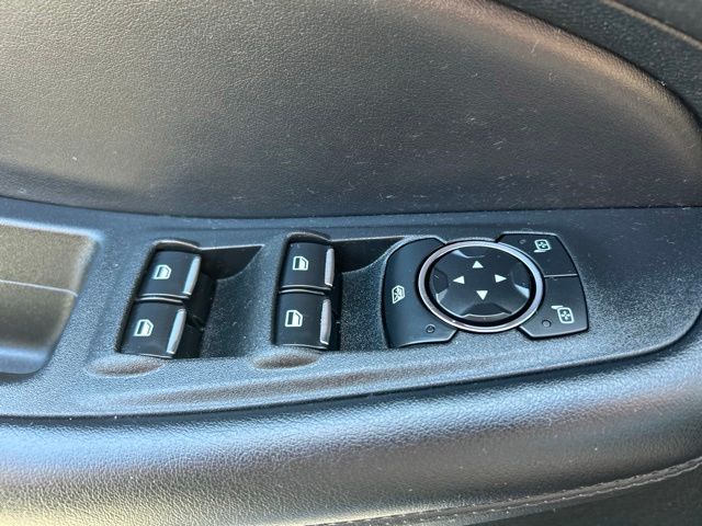 Used 2024 Silver Ford SEL image 28