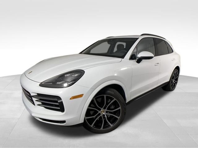 2022 Porsche Cayenne S 2