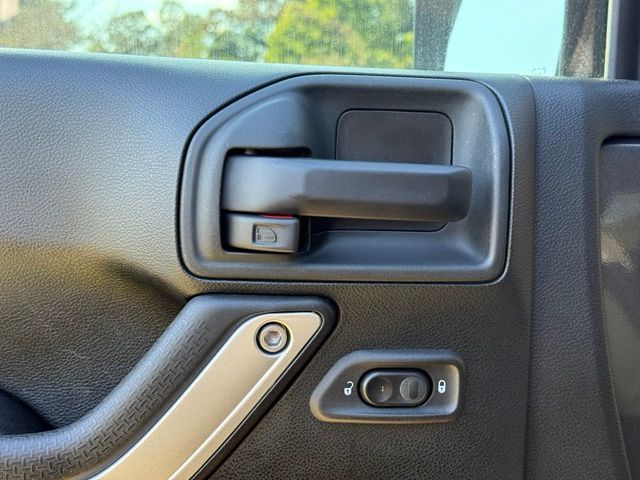 Used 2018 Jeep Wrangler JK SUV