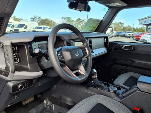 2023 Ford Bronco photo