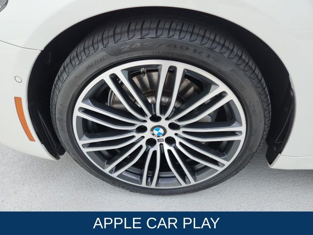 2018 BMW 5 Series 530i 9