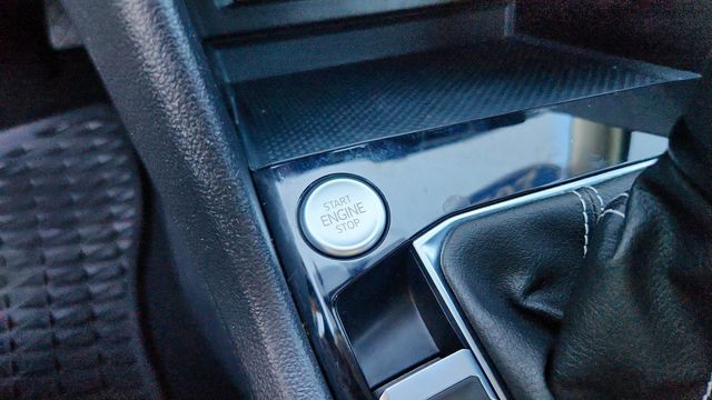 2023 Volkswagen Taos