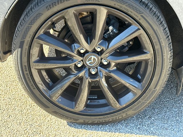 Used 2024 Gray Mazda 2.5 S Carbon Edition image 9