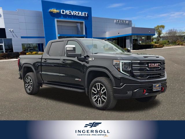 2025 GMC Sierra 1500 AT4 Crew Cab 4WD