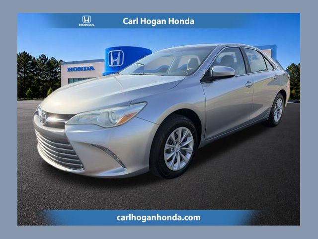 Celestial Silver Metallic 2015 Toyota Camry Sedan Front-Wheel Drive 6-Speed Automatic