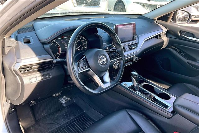 Used 2024 Nissan Altima 2.5 SR 4D Sedan