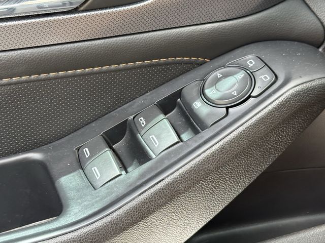 2021 Chevrolet Traverse Premier Silver at Community Honda