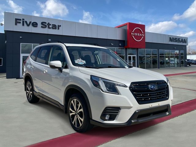 Crystal White Pearl 2024 Subaru Forester Limited Crossover AWD SUV / Crossover All-Wheel Drive Continuously Variable Transmission