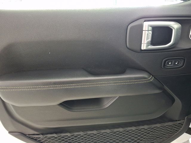 Used 2021 Jeep Wrangler SUV