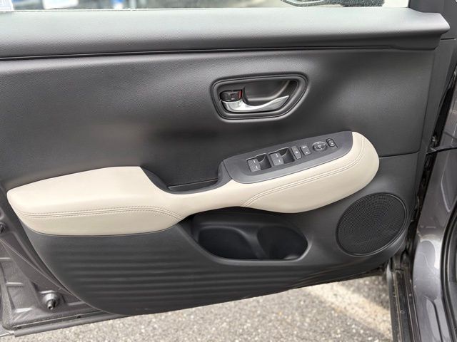 new 2026 Honda HR-V car, priced at $28,692